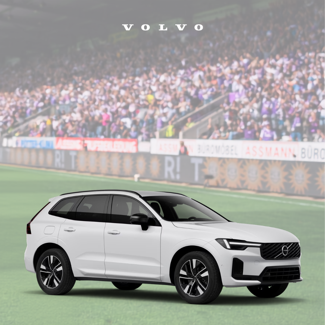 XC60 T6 AWD Long Range Plus Dark vor der Bremer Brücke